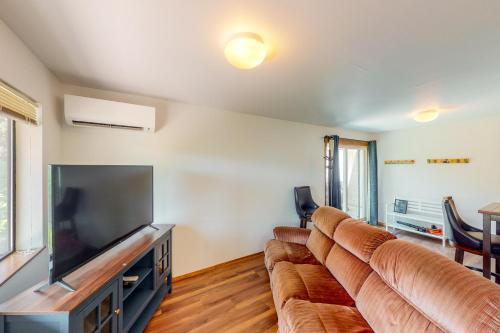 Фотография гостевого дома Devils Lake Lookout