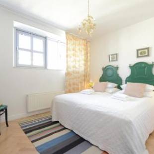 Фотографии апарт отеля
Crystal Suites Old Town