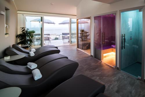 Фотография гостиницы Hesperia Hotel & Residence