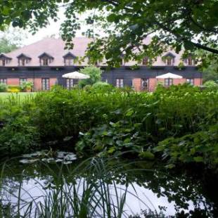 Фотографии гостиницы 
            Ellington Lodge at The Concorde