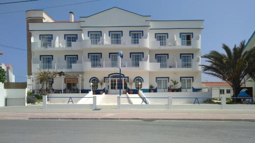 Фотография гостиницы Selina Peniche