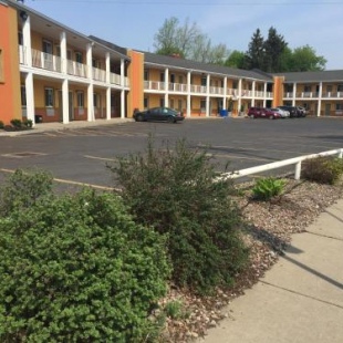 Фотография мотеля University Manor Inn