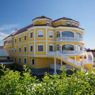 Фотографии гостиницы
Donauhotel Lettnerhof