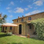 Фотография гостевого дома Cosy Farmhouse in Proceno with Swimming Pool