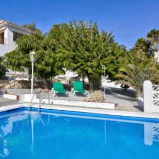 Фотографии гостевого дома
El tomillar