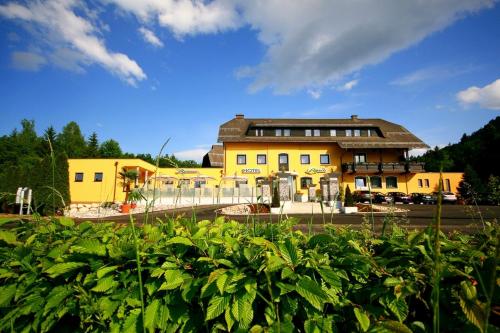 Фотография гостиницы Hotel Rösch