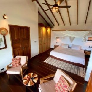 Фотография гостевого дома Mountain Farmhouse Retreat with incredible Views