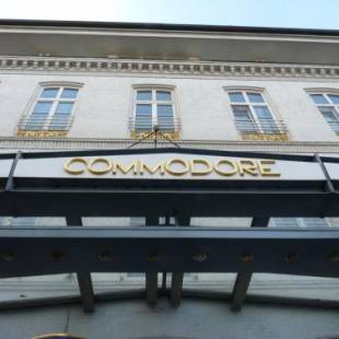 Фотографии гостиницы 
            Hotel Commodore