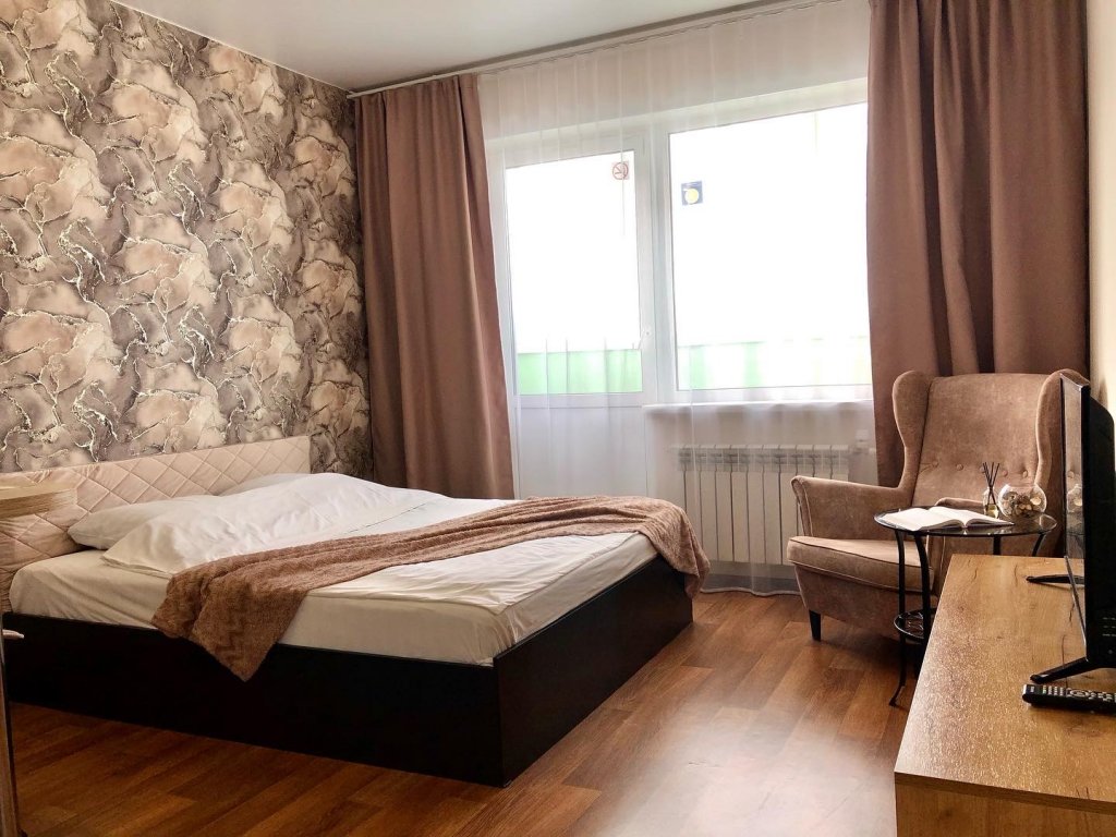 Фотография квартиры Апартаменты 21 этаж на Антонова