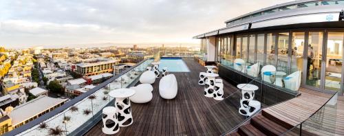 Фотографии апарт отеля
The Capital Mirage Hotel