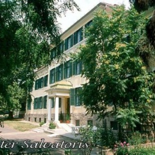 Фотография гостевого дома Mater Salvatoris House
