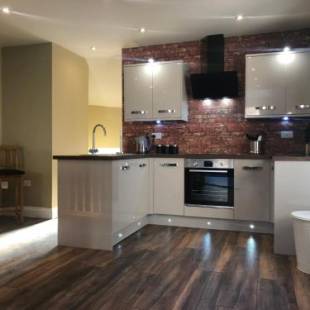 Фотографии гостевого дома
HomeArms Cottage