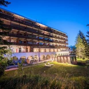 Фотографии гостиницы 
            Blatter's Arosa Hotel & Bella Vista SPA