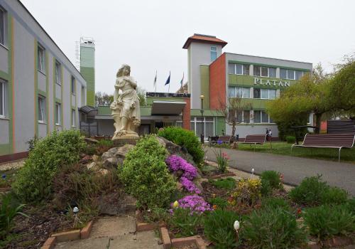 Фотография гостиницы Komfort Hotel Platan