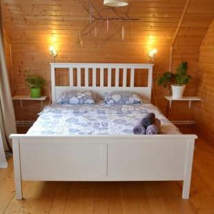 Фотография Коттеджа 7Nights (7Найтс) Коттедж на улице Волшебная