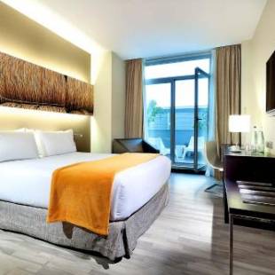 Фотографии гостиницы 
            Exe Puerto de Sagunto