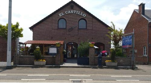 Фотография гостиницы Hotel Battice "Smart Bnb"