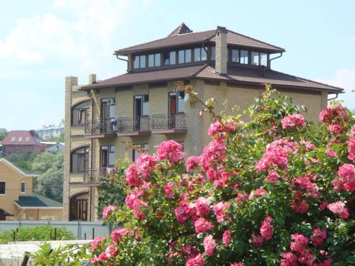 Фотографии гостевого дома
На Земляничной