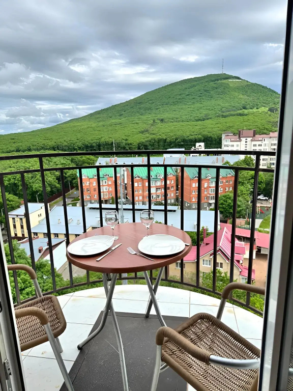 Фотография квартиры Квартира Дизайнерская 1-комнатная с великолепным видом на Машук