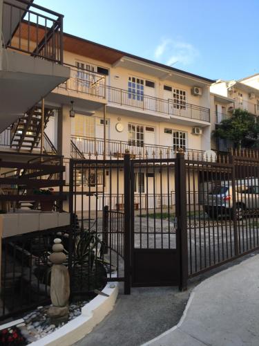 Фотография гостевого дома Тихий Дворик