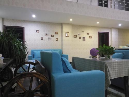 Фотография гостиницы Emeishan Hongzhao Hotel