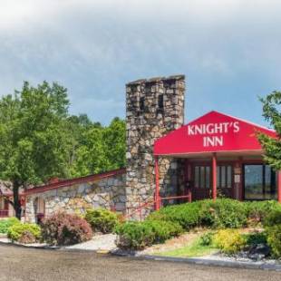 Фотографии мотеля 
            Knights Inn Ashland