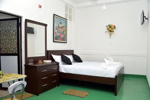 Фотография гостиницы Cinnamon Airport Residencies