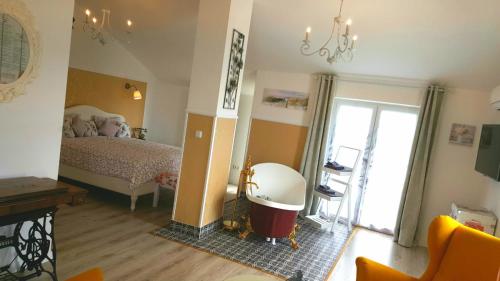 Фотография мини отеля Rooms Villa Harmonie - Adults Only +14