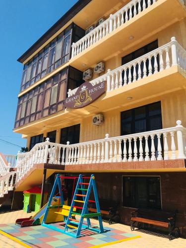 Фотография гостевого дома Гранд Хаус