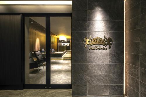 Фотография гостиницы Hotel The Grandee Shinsaibashi