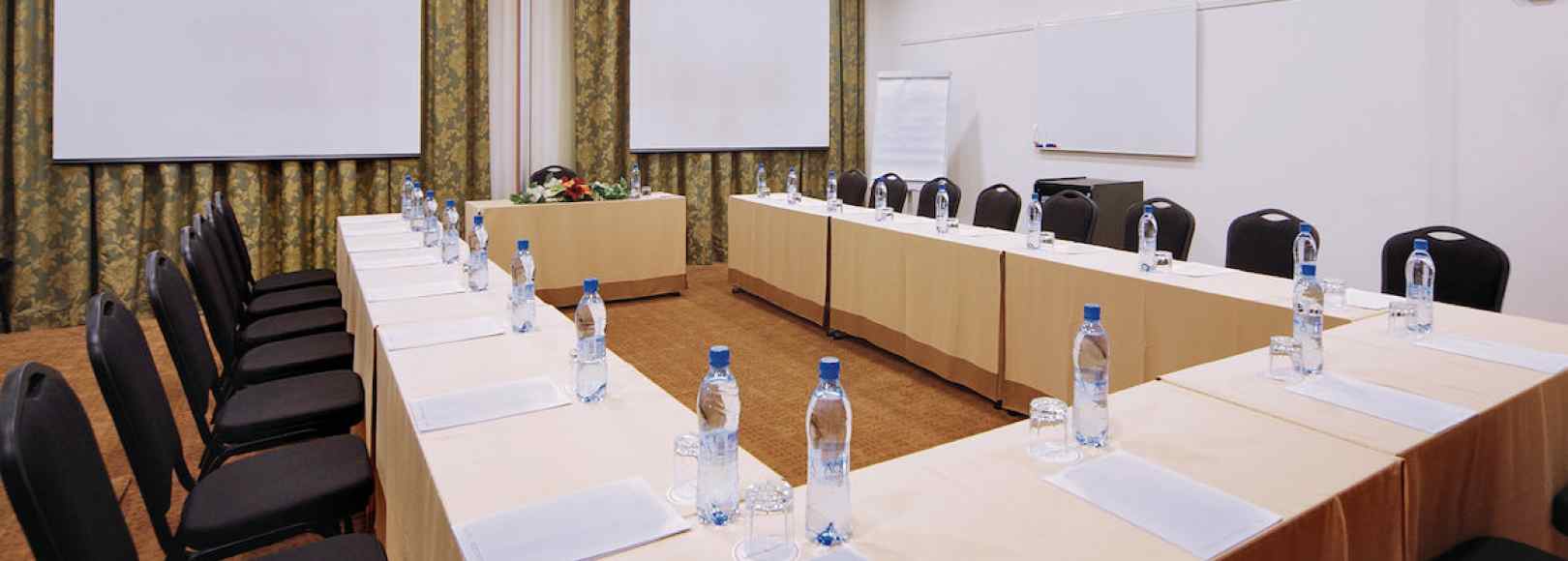 Фотография конференц-зала Блюз