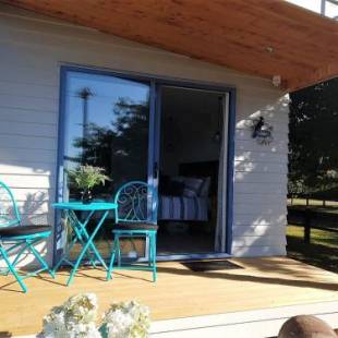 Фотографии мини отеля
Denchys B&B