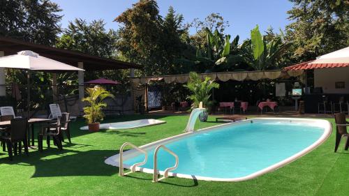 Фотография мини отеля Roxy Bed & Breakfast