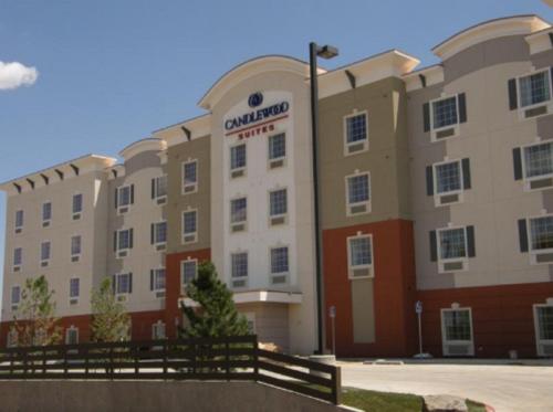 Фотография гостиницы Candlewood Amarillo-Western Crossing, an IHG Hotel