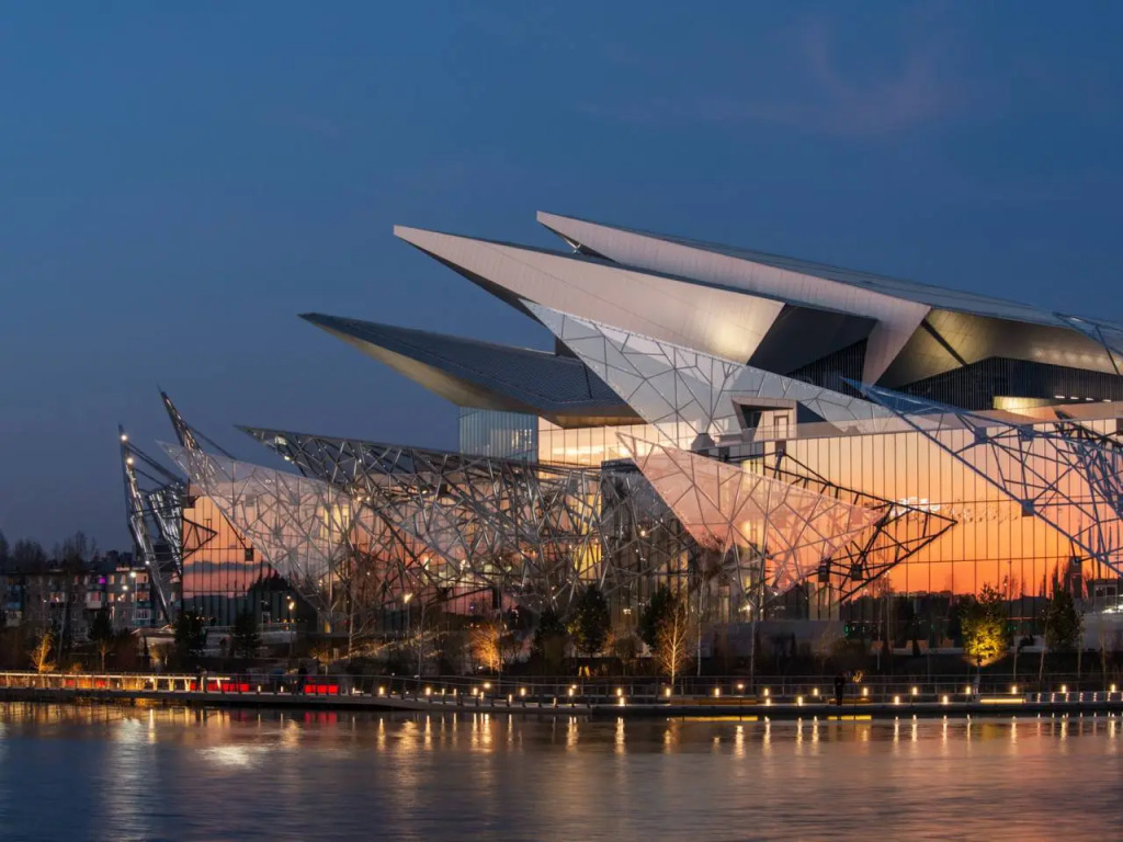 Фотография квартиры Квартира Просторная 3-комнатная квартира у театра Камала и набережной Кабана