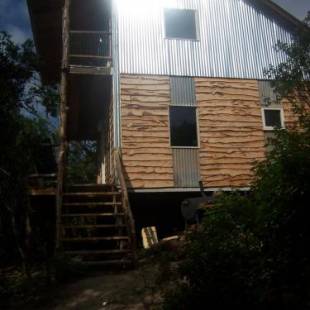 Фотографии гостевого дома 
            The Cedar House at Creekside Camp & Cabins