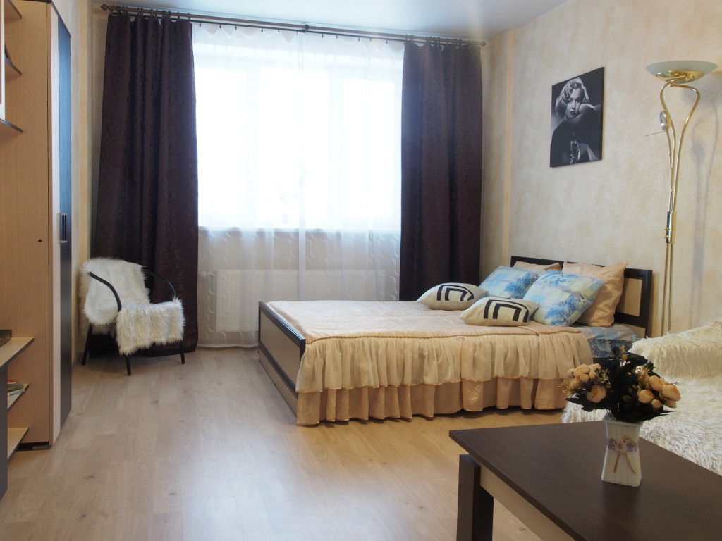 Фотография квартиры Апартаменты у метро Партизанская, улица Сурикова, д.3А