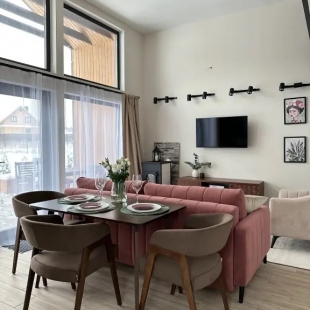 Фотография Коттеджа Частный Дом Барнхаус №3 с дровяной баней и горячим чаном на 7 человек