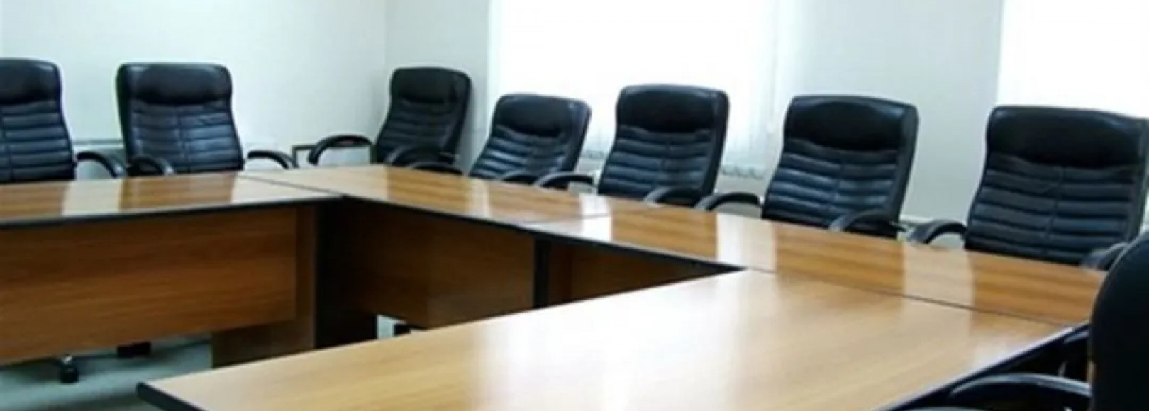 Фотография комнаты для переговоров Эммаус Волга Клуб