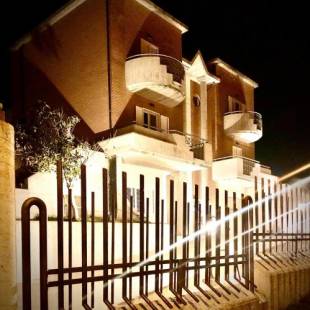 Фотографии мини отеля
Villa Carmen Resort