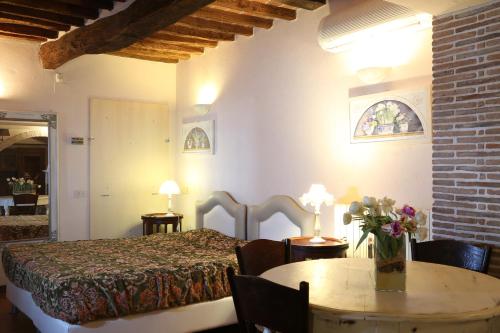 Фотография базы отдыха Agriturismo - Collina Toscana Resort