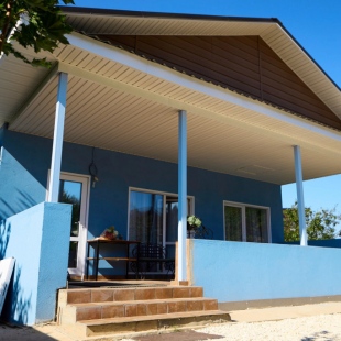 Фотография Коттеджа Частный дом с террасой Василек