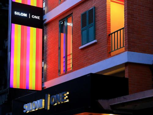 Фотография мини отеля Silom One