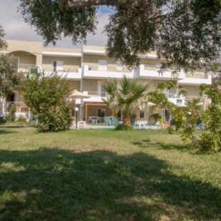 Фотографии апарт отеля 
            Manolis Apartments