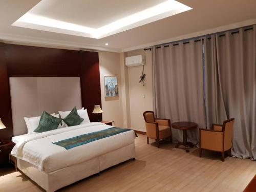 Фотография гостиницы Mount Royal Villa