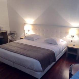 Фотографии гостиницы
Le Saint Louis