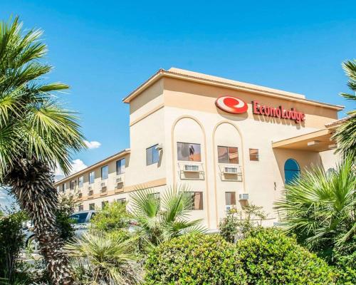 Фотография гостиницы Econo Lodge Las Cruces University Area