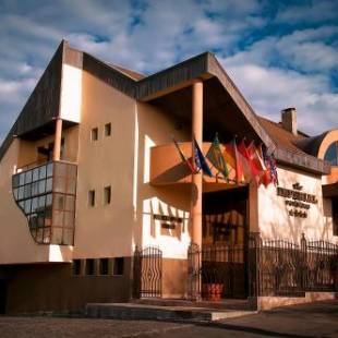 Фотографии гостевого дома
Pensiunea Imperial