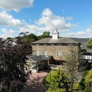 Фотографии гостиницы
Last Drop Village Hotel & Spa