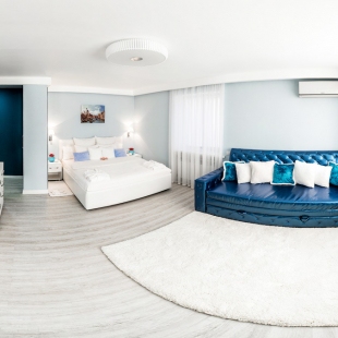 Фотография квартиры Апартаменты Тихая студия 38кв.м,напротив Центрального Парка,вокзал пешком